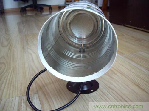 最簡(jiǎn)單使用的天線(xiàn)——罐頭天線(xiàn)，可做正饋大鍋饋源！ 