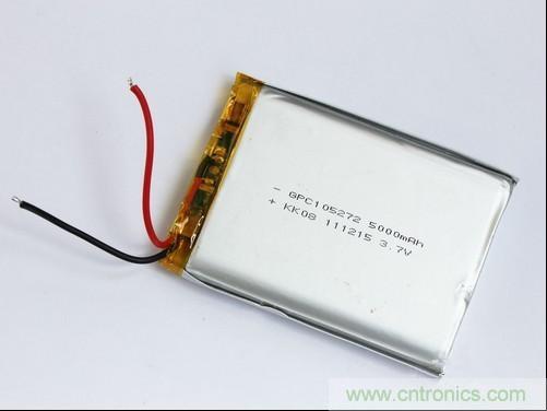 圖4:移動(dòng)電源內(nèi)部的鋰聚合物電芯