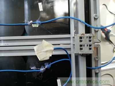 手工打造太陽能充電照明系統(tǒng):點亮LED給手機充電