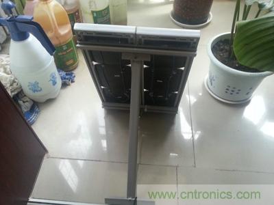 手工打造太陽能充電照明系統(tǒng):點亮LED給手機充電