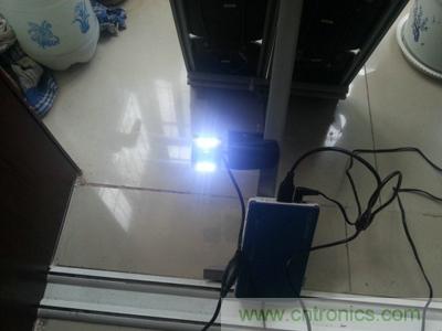 手工打造太陽能充電照明系統(tǒng):點亮LED給手機充電