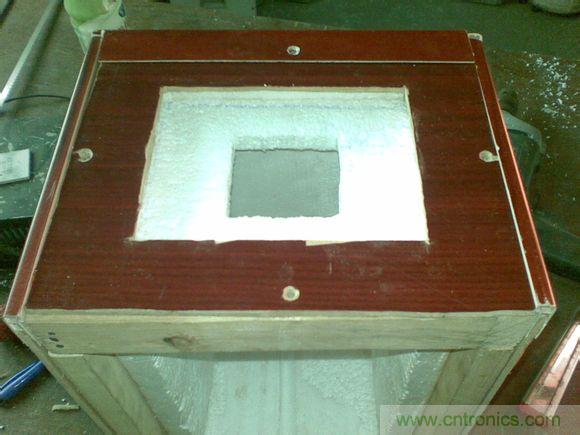 牛人DIY:百元自制車載冰箱