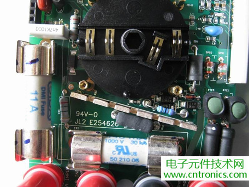 拆全球首款！安捷倫OLED手持式數(shù)字萬(wàn)用表拆解