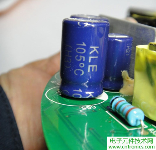 高端大氣上檔次！智能遙控調(diào)光LED吸頂燈拆解