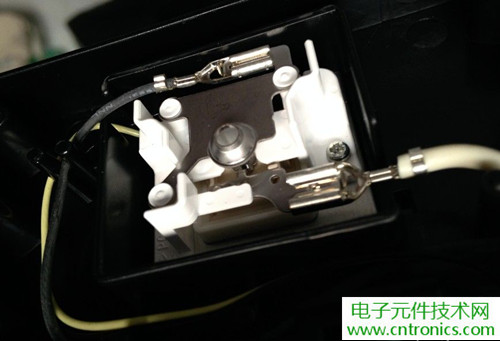 PM2.5殺手！松下納米水離子空氣凈化器拆解