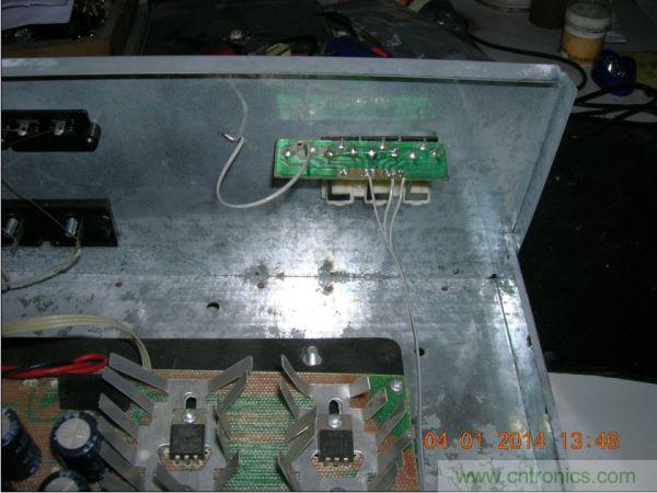 巧奪天工！大神利用山寨功放為高性價(jià)比逆變器"穿新衣"