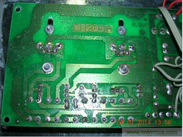 巧奪天工！大神利用山寨功放為高性價(jià)比逆變器“穿新衣”