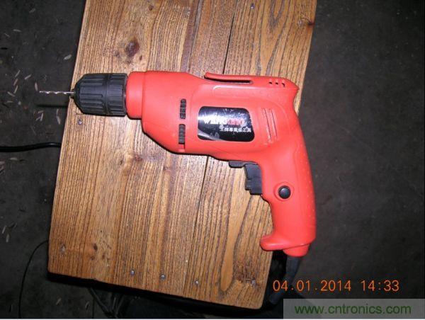 巧奪天工！大神利用山寨功放為高性價(jià)比逆變器“穿新衣”