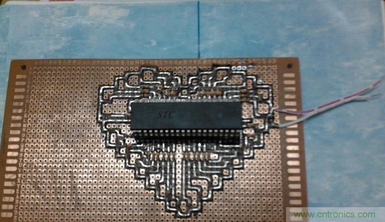 三八節(jié)將至！DIY心形LED流水燈！你們懂的~