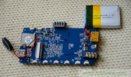 悅視界行車(chē)記錄儀全新拆解