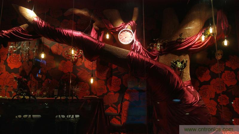 無邊框的 nubia Z9 ，一款既有驚喜，又有驚艷的智能手機