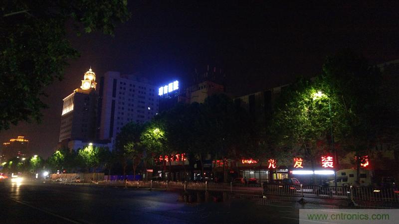 無邊框的 nubia Z9 ，一款既有驚喜，又有驚艷的智能手機