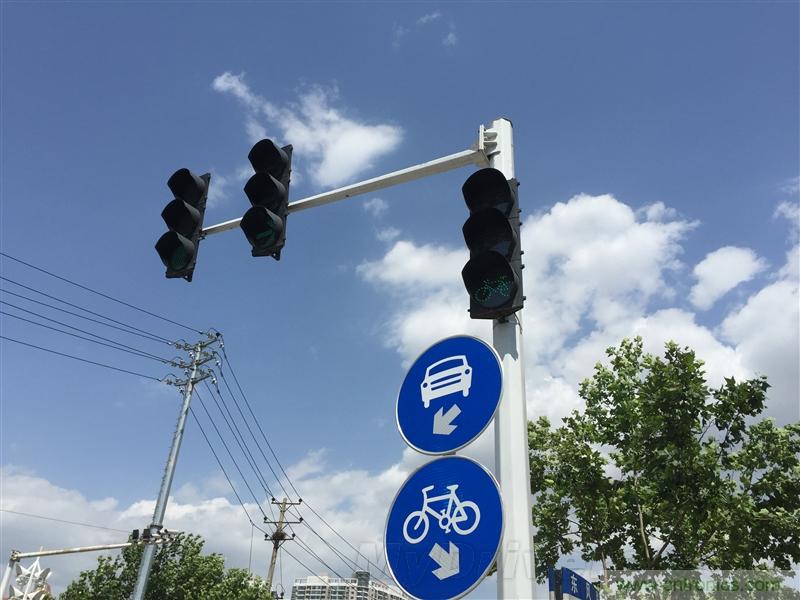 無邊框的 nubia Z9 ，一款既有驚喜，又有驚艷的智能手機