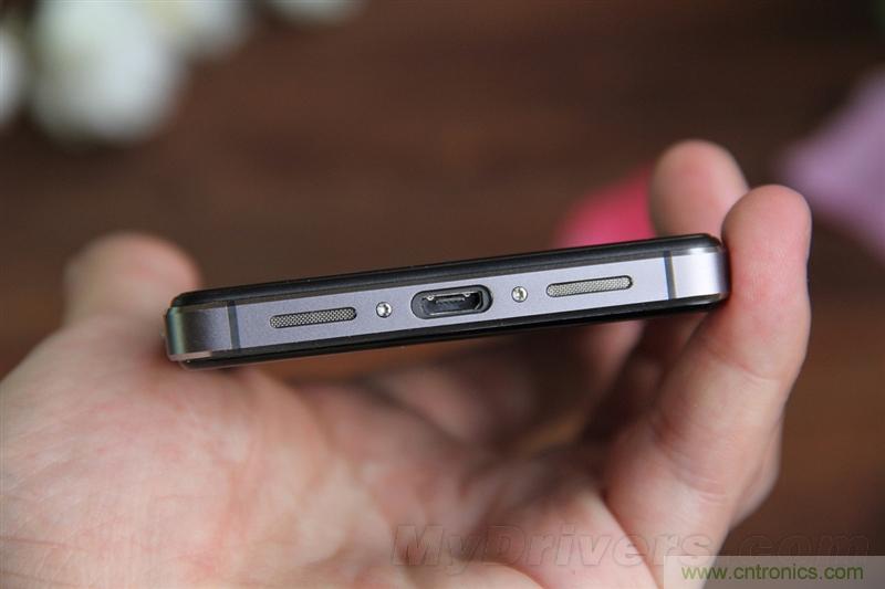 無邊框的 nubia Z9 ，一款既有驚喜，又有驚艷的智能手機