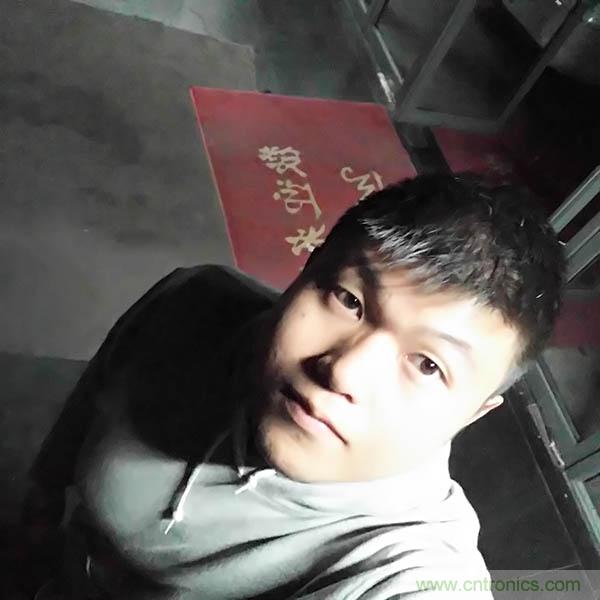 業(yè)界良心 LG V10 評測:剛毅、冷峻，不失人性化