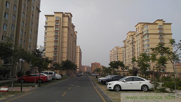 業(yè)界良心 LG V10 評測:剛毅、冷峻，不失人性化