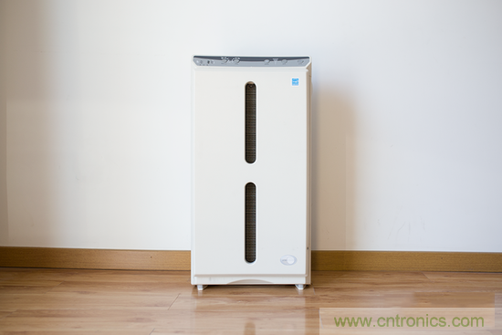 安利逸新空氣凈化器評測:讓呼吸凈化心扉