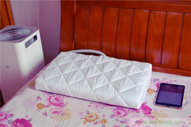 這個枕頭不僅能挽救睡眠還能挽救婚姻！