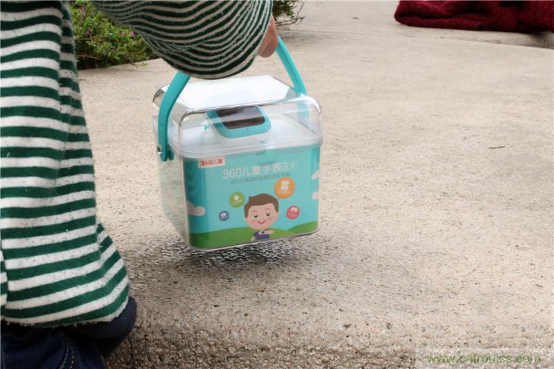 別讓《失孤》重演，360兒童手表幫你定住家中小頑童！