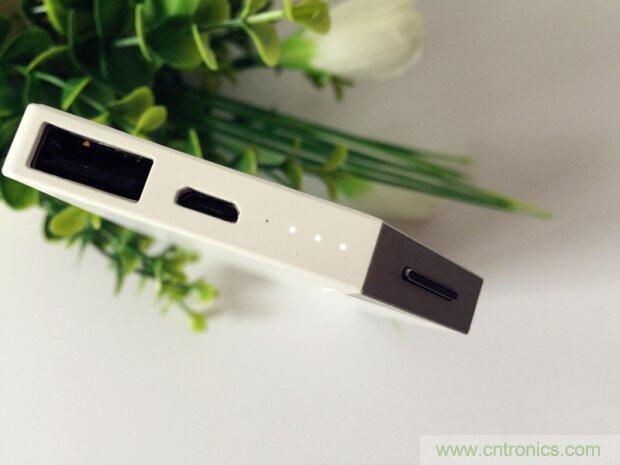 長(zhǎng)虹流云智能電源，集“充電”+“存儲(chǔ)”于一身