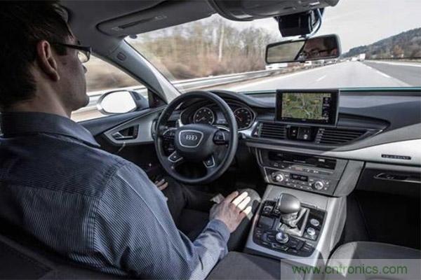 親測：從ADAS到自動駕駛，不同品牌上路表現(xiàn)對比