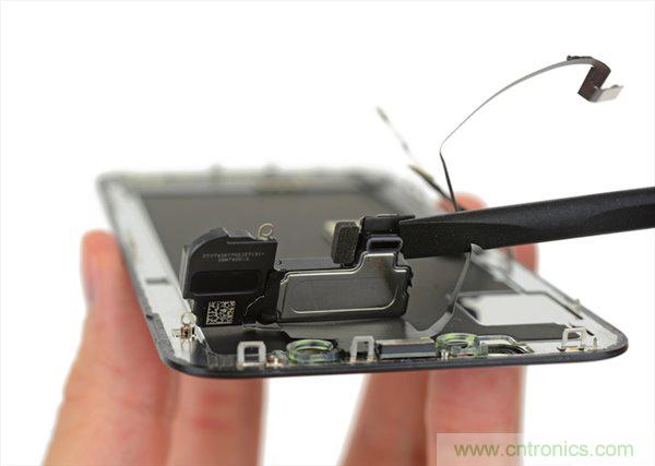 蘋果iPhone X iFixit拆解報告:雙層主板+雙單元電池