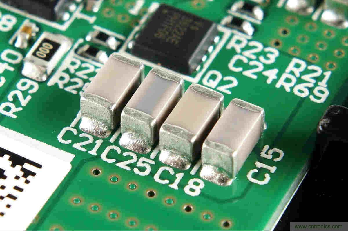 拆解對比：系出同門，小米、紫米無線充電器的差別有多大？