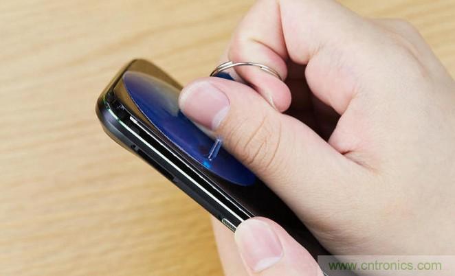 拆解黑鯊手機：多級直觸一體式液冷系統(tǒng)有什么門道？