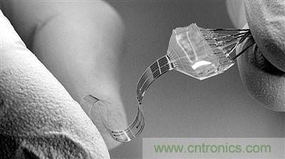 智能紋身:可穿戴醫(yī)療設備 智能紋身:可穿戴醫(yī)療設備