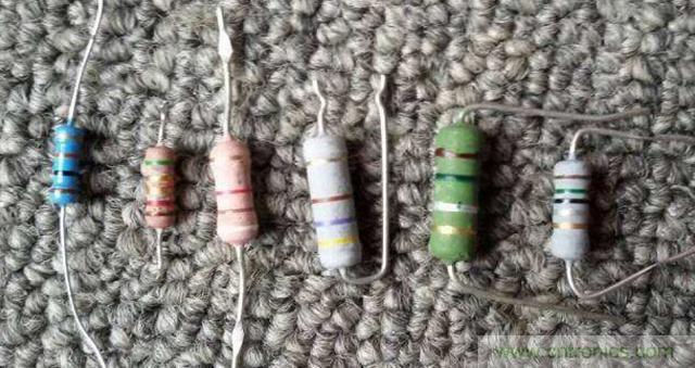 電阻器在電動(dòng)機(jī)實(shí)現(xiàn)降壓和限流起到什么作用？