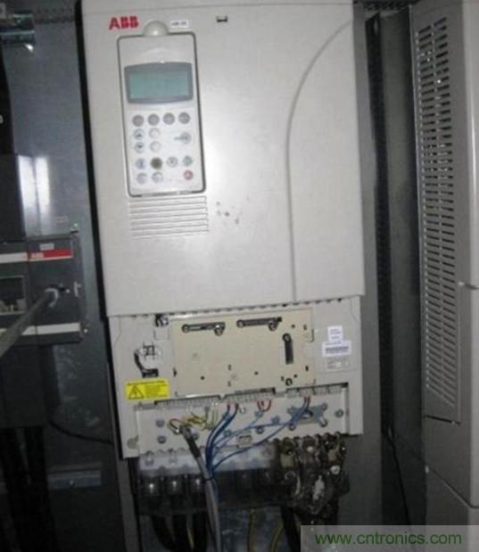 變頻器的輸出頻率調高，那么輸出電壓將如何提高？