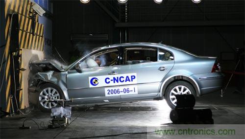 解析力傳感器在汽車安全性能試驗中的應(yīng)用 解析力傳感器在汽車安全性能試驗中的應(yīng)用