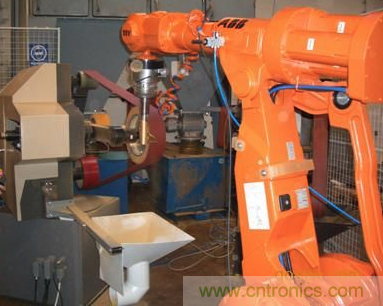 解析力傳感器在汽車安全性能試驗中的應(yīng)用 解析力傳感器在汽車安全性能試驗中的應(yīng)用