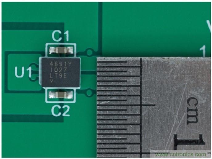 3.6V輸入、雙路輸出µModule降壓穩(wěn)壓器以3mm × 4mm小尺寸為每通道提供2A電流