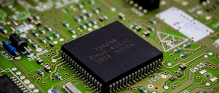 異構(gòu)集成推動面板制程設(shè)備(驅(qū)動器)的改變 異構(gòu)集成推動面板制程設(shè)備(驅(qū)動器)的改變